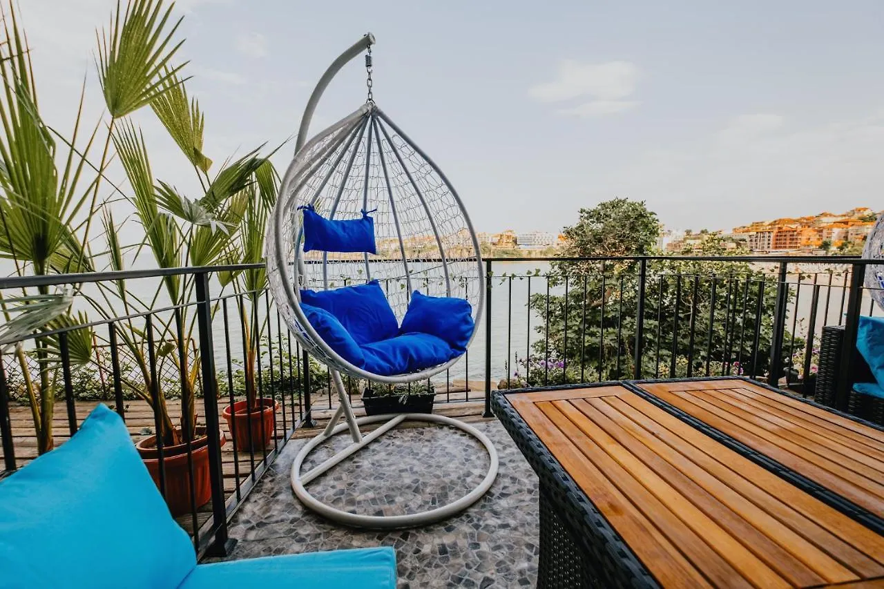 Miletia Suites 소조폴 0*,